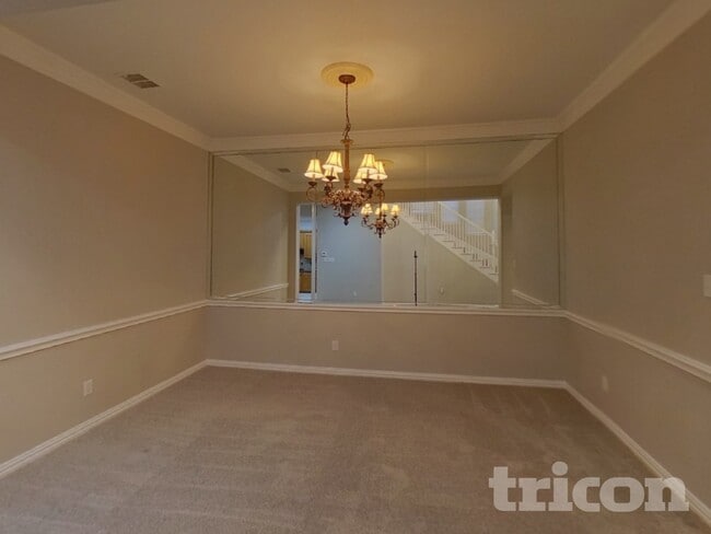 Photo - 1980 Creekside Dr