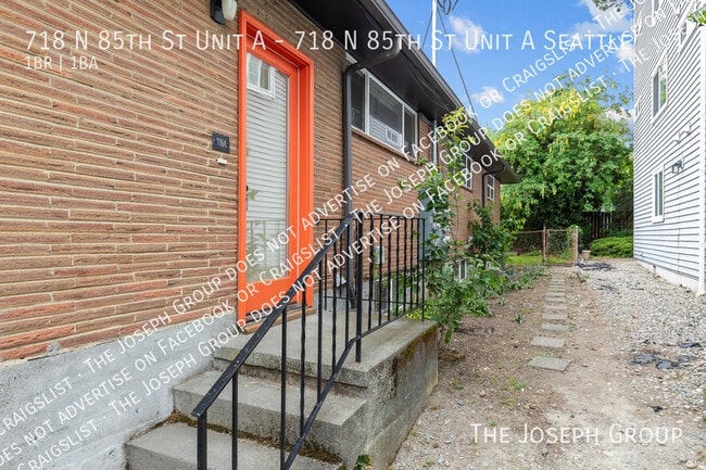 Building Photo - 718 N 85th St Unit 718 N 85th St A Seattle