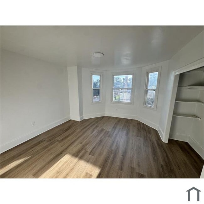 Photo - 108 S Eighth Ave