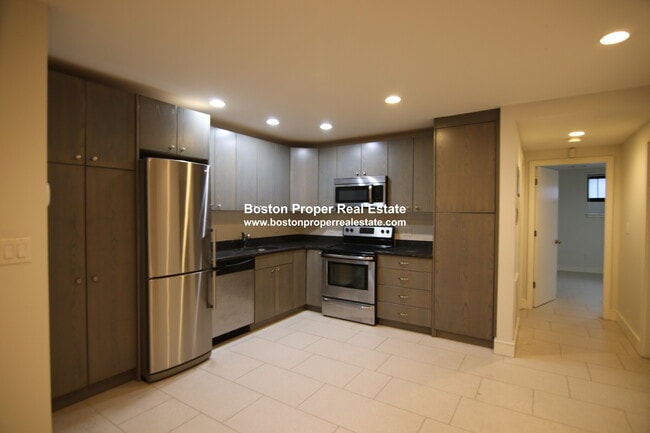 Photo - 557 Columbus Ave Apartments Unit b3