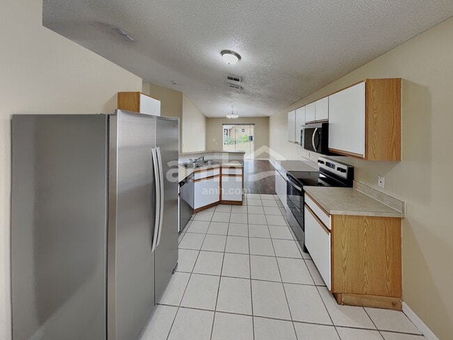 Photo - 11323 Camus Ln