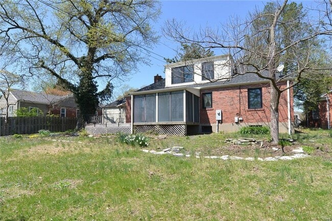 Photo - 4 Girard Dr