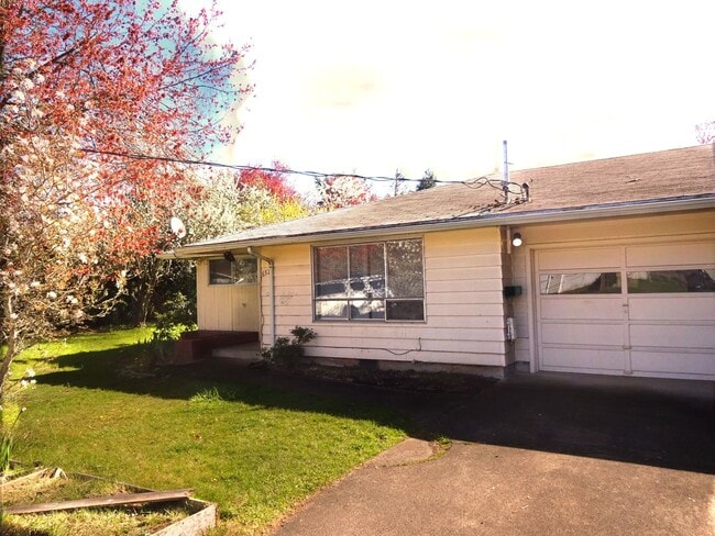 Building Photo - 655Mayfair - FH Unit 657