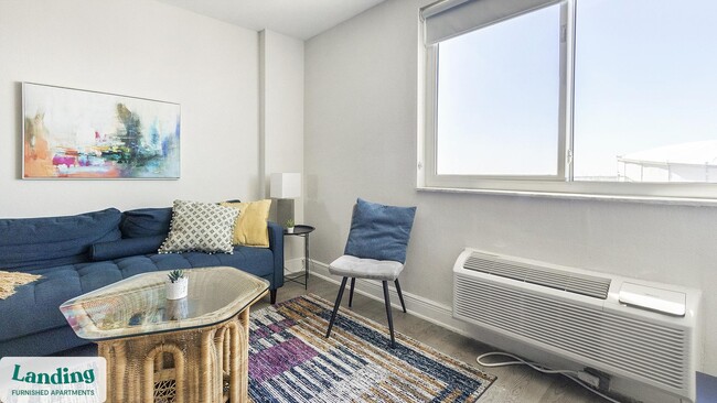 Photo - 305 Dr. M.L.K. Jr St S Unit 839.1403629