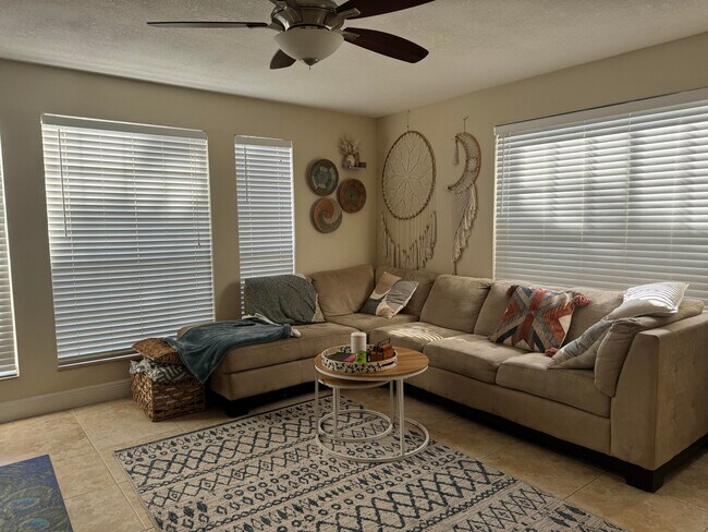 Photo - 1020 Crystal Way Unit A