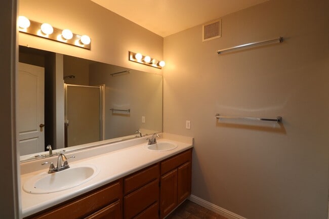 Photo - Creekside Nipomo Home