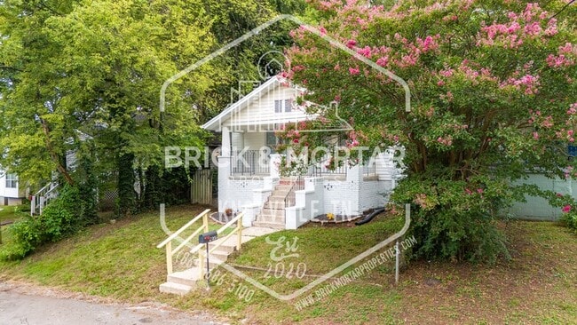 Building Photo - 411 James Ave Rental