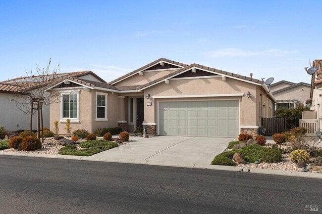 Photo - 343 Silver Ridge Dr