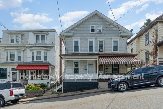 Photo - 609 Spruce St