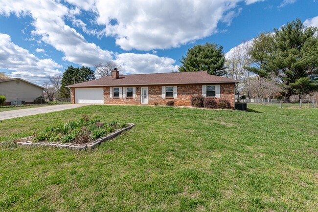 Photo - 2021 Independence Dr House