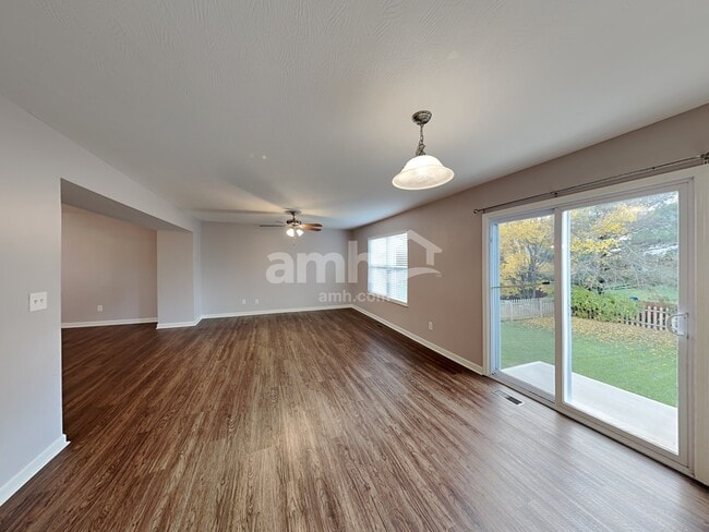 Photo - 5499 Lehman Meadows Dr