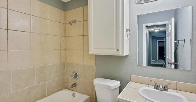 Photo - 2128 Thousand Oaks Dr