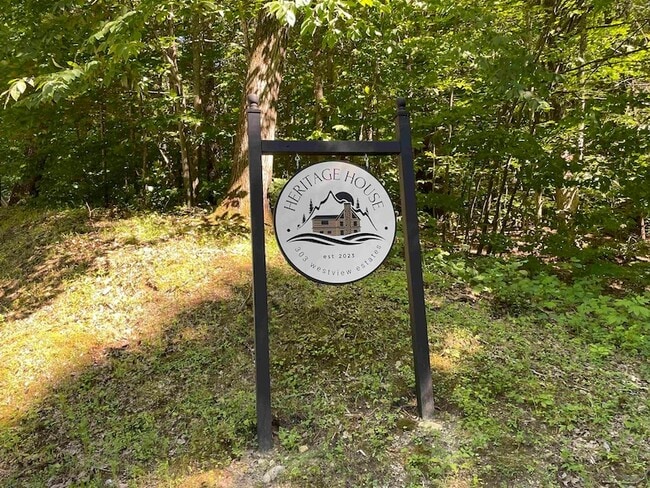 Photo - 303 W View Estates