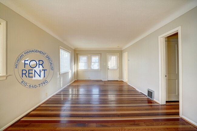 Photo - 2720 Gibson St