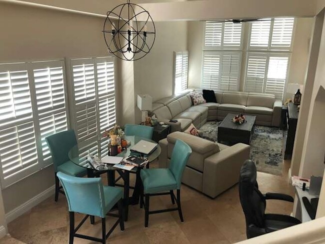 Photo - 26257 Solrio