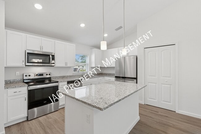 Photo - 15 Sea Garden Path