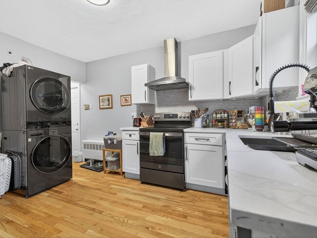 Building Photo - 44 William St Unit 2