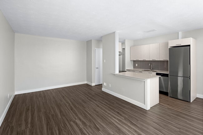 Photo - 31 Spencer Ave