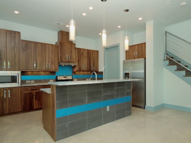 Photo - 306 Franklin Blvd Unit B