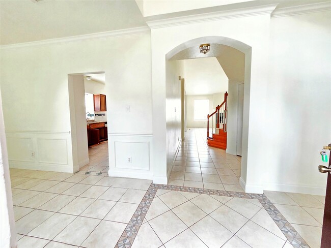 Photo - 8615 Barron Wood Cir E