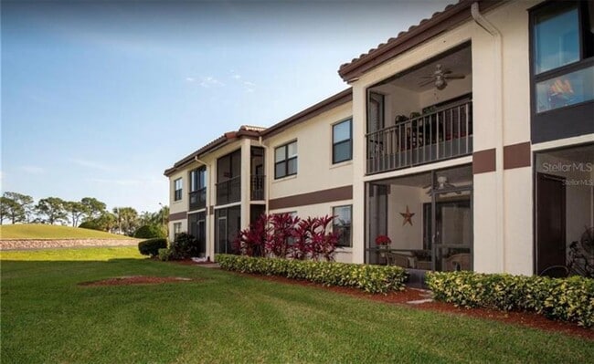Photo - 6078 Willowpointe Cir Condo Unit 203