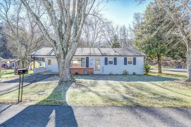 Adorable Ranch Home - Adorable Ranch Home