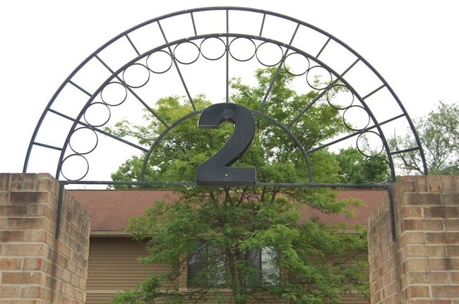 Photo - 200 Briarcrest Dr