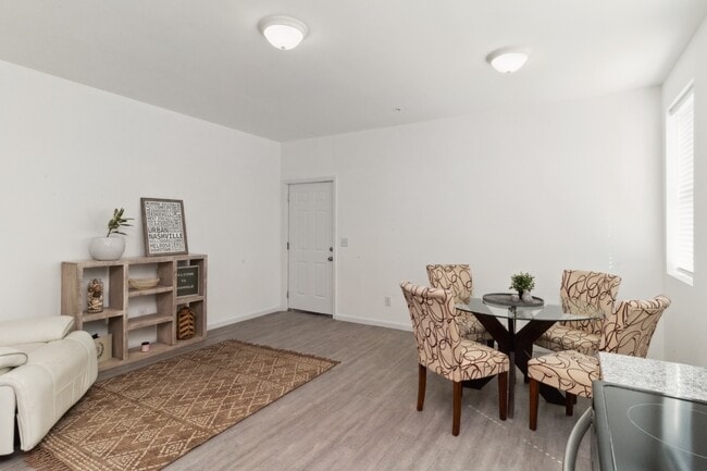 Hickory Lofts