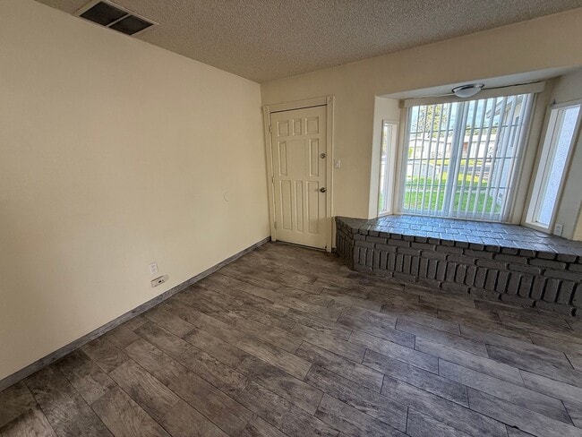 Photo - Great Location Near Hwy 41 – 3 Bedroom Home with Big Backyard!