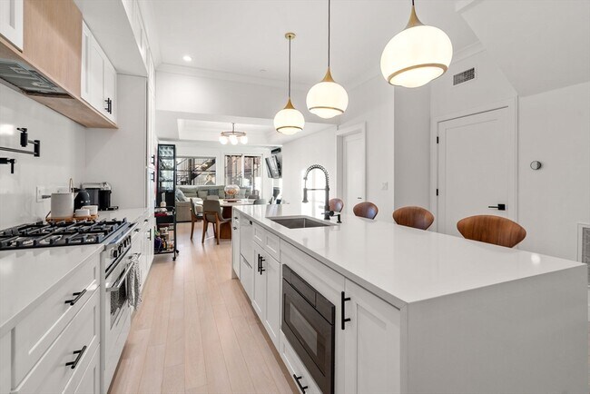 Photo - 75 Old Harbor St Unidad 1