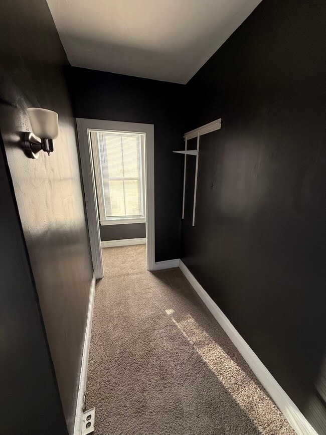 Photo - 56 S Pershing Ave Unit B