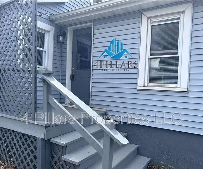 Photo - 162 W Commercial Ave Unidad 2 Upstairs