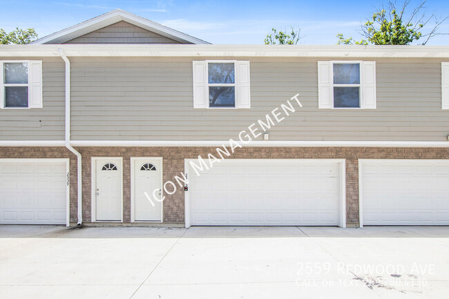 Garages! - Garages! Townhome