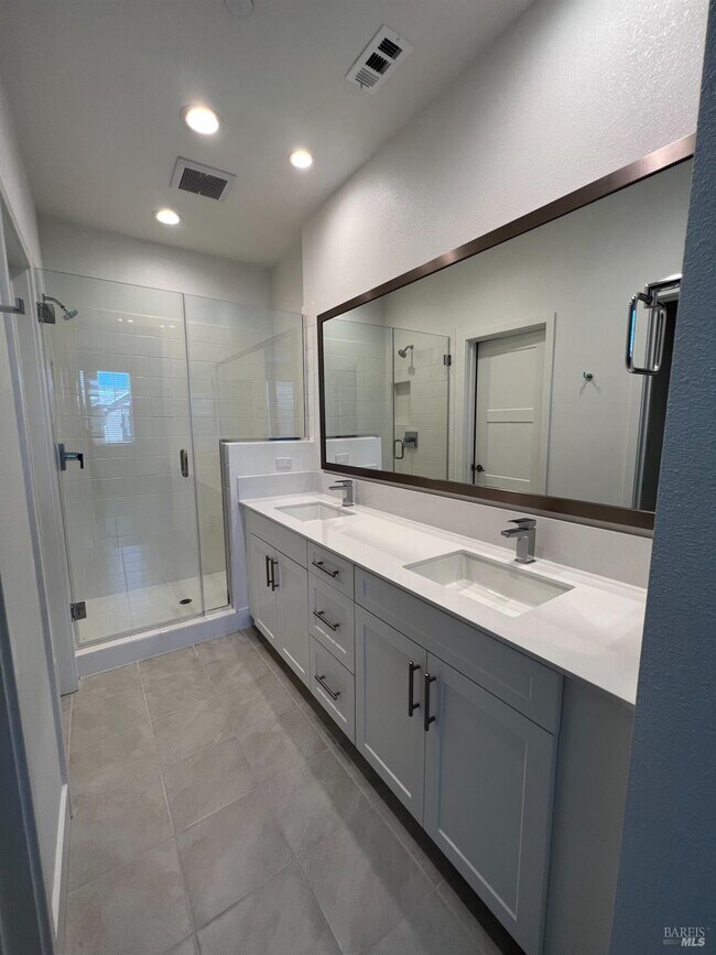 Photo - 426 Semillon Ln