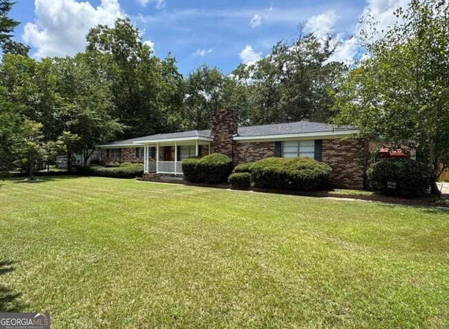 Photo - 108 Plum St