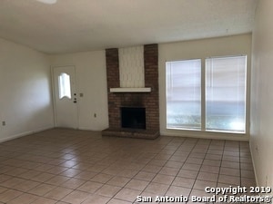 Photo - 8026 Fair Bend