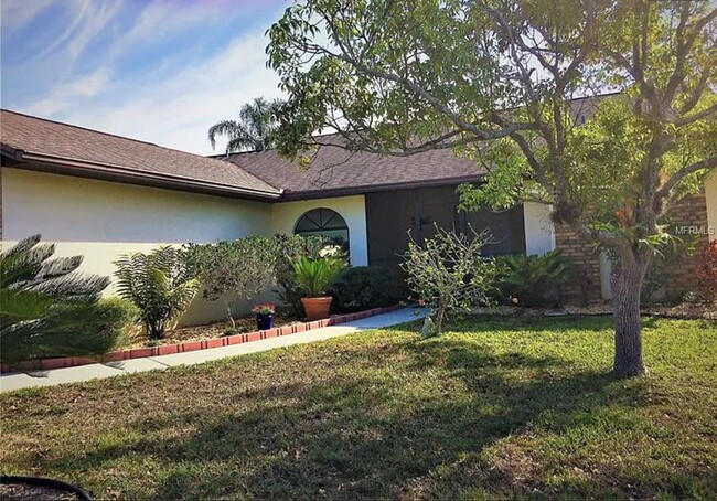 Front entrance - 1840 Country Meadows Ter Casa