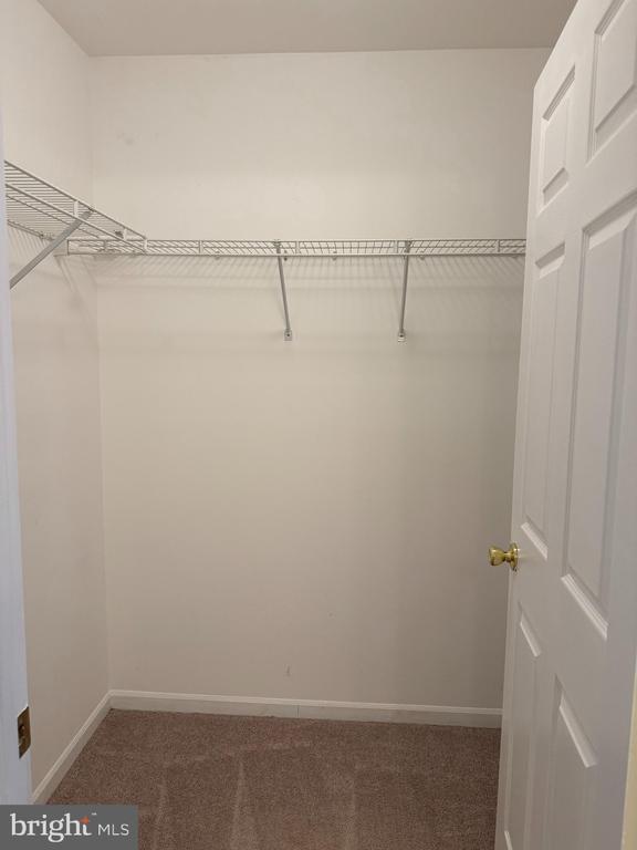 Photo - 2 Village Ct