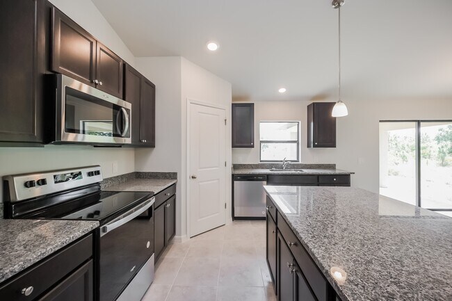 Photo - 2508 26th St SW