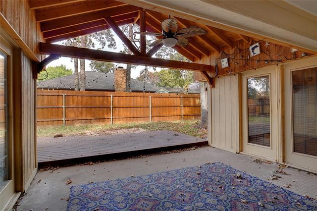 Photo - 2813 Woodpath Ln