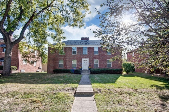 Photo - 1440 Elmwood Ave Unit A