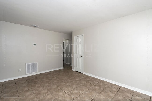 Photo - Cozy, Updated 3-Bedroom Home with a Shady Yard!