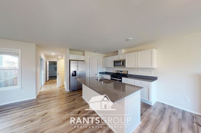 Photo - Great Location! Easy JBLM Commute!