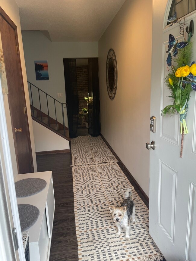 Shared Front Door - 5665 Wood Duck Cir Unit Main level