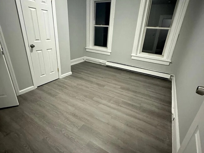 Photo - 1150 Mary St Unidad 2L, Elizabeth, NJ 07201