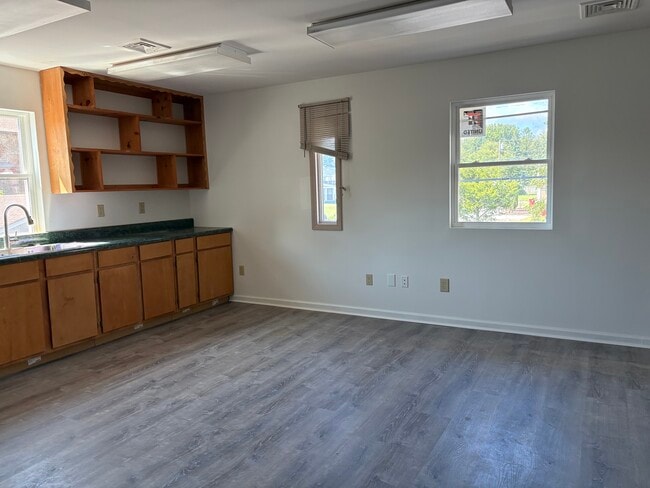 830 Johnson Ave Unit 830 Johnson Ave #2
