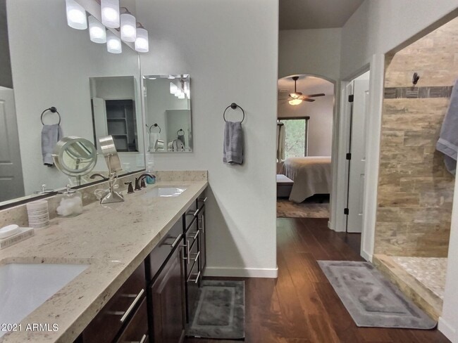 Photo - 5411 N St Andrews Dr