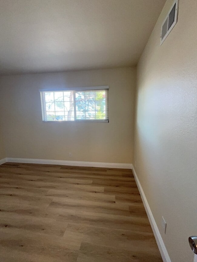 Photo - 2753 Kline Cir Unidad #3