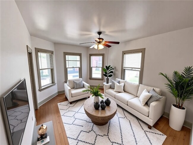 228 Pleasant St