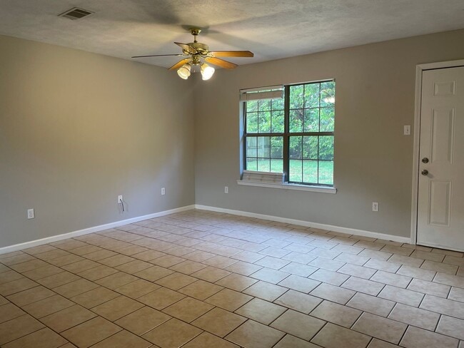Photo - Home for Rent!